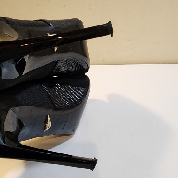 Diane Von Furstenberg Stylish Black Peep-Toe High Heeled Booties Size 7B - Picture 12 of 14